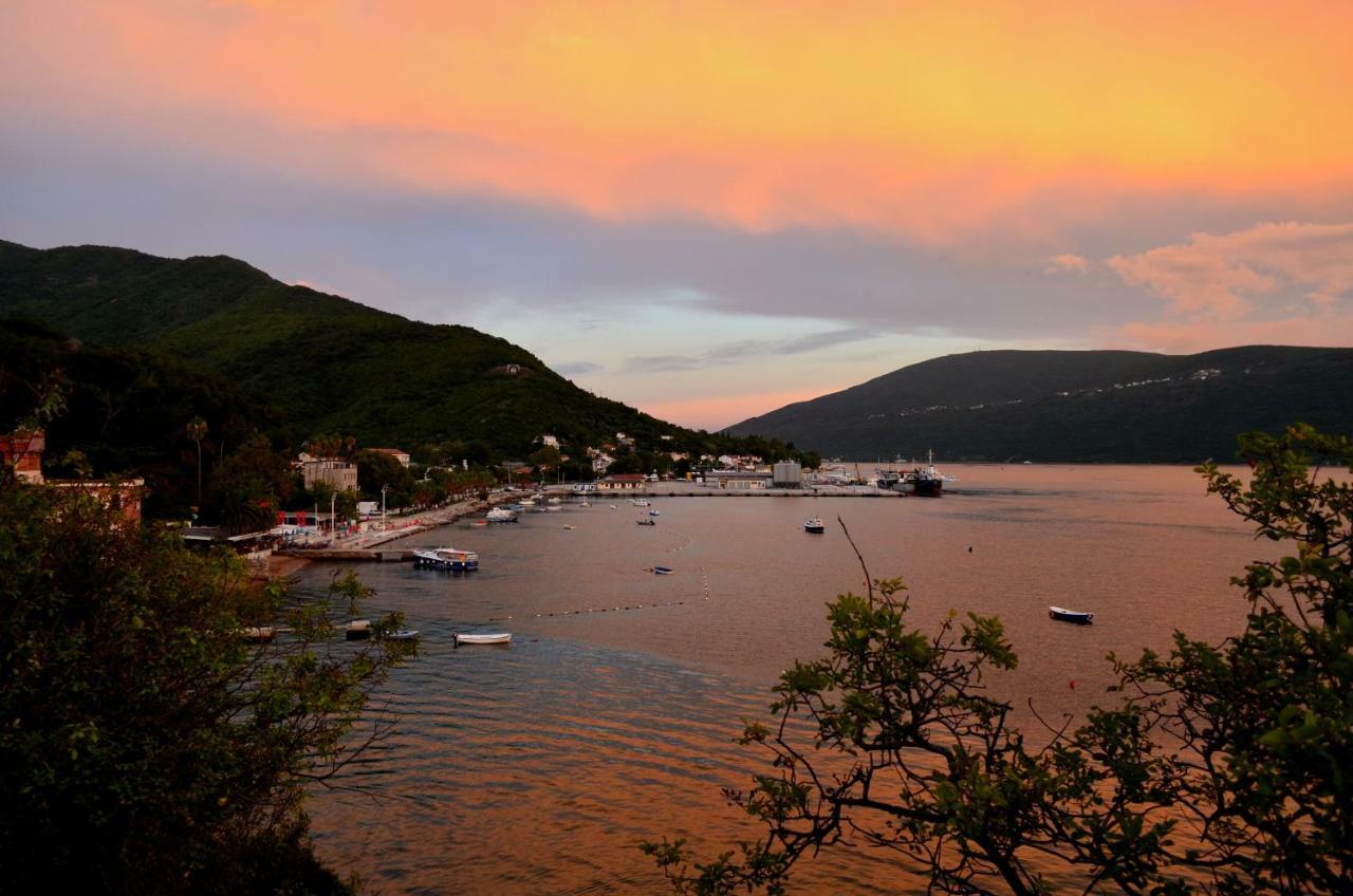 Lalovina Apartment Herceg Novi Esterno foto